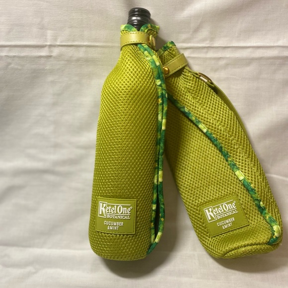 Ketel one liquor bag. Zips up lime green color 2 pack - Picture 7 of 8